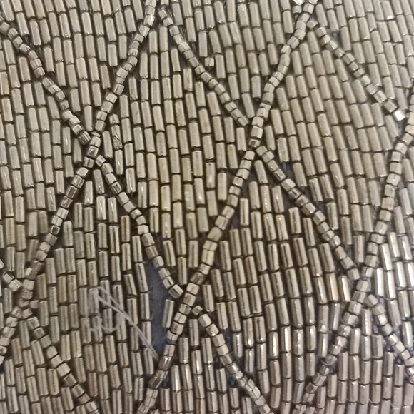 Lady Priscilla I Beaded Evening Purse - Picture 9 of 10